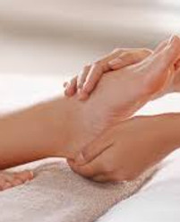 foot massage pic.jpg