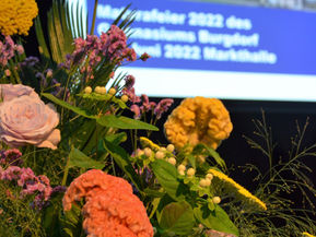 Wir gratulieren zur bestandenen Matur!