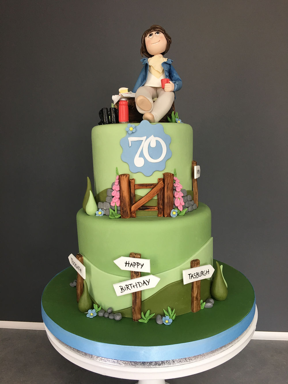 farm themed cake