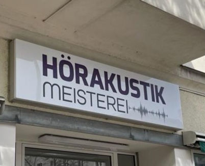 hd-hauptstadt-designs-gmbh-werbeschild