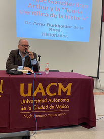 Presentación del libro Teoría científica de la historia de Enrique González Rojo Arthur.