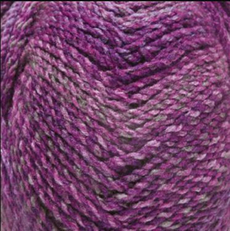 Thumbnail: Pompom hat and cowl knitting kit