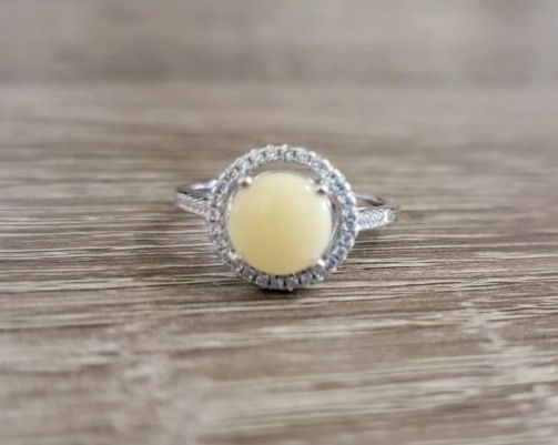 Thumbnail: Ayla Ring
