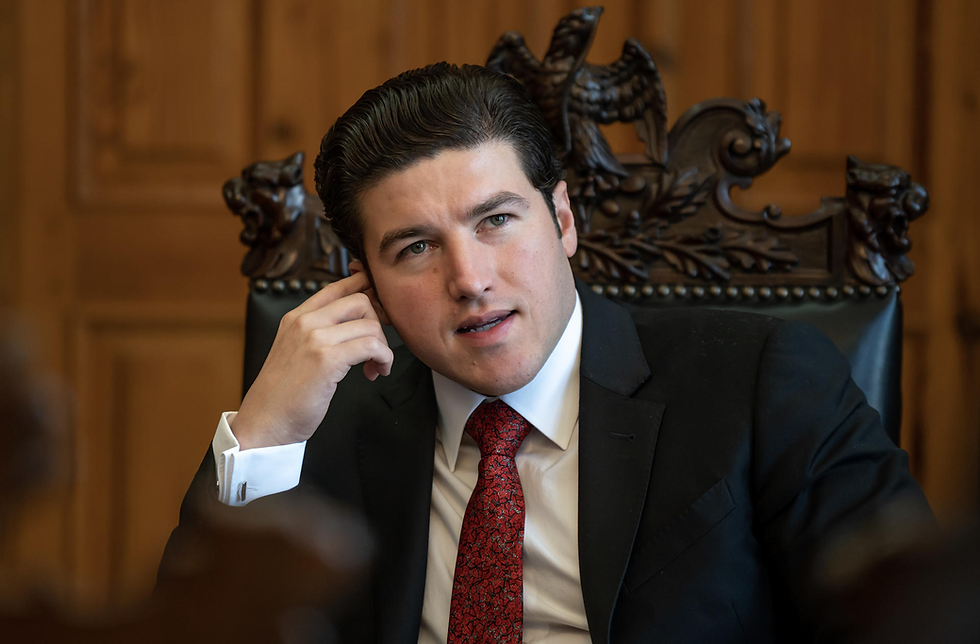 ¡Escándalo en Nuevo León! Comisión Anticorrupción aprueba juicio político contra Samuel García por presunto desvío de casi mil millones de pesos
