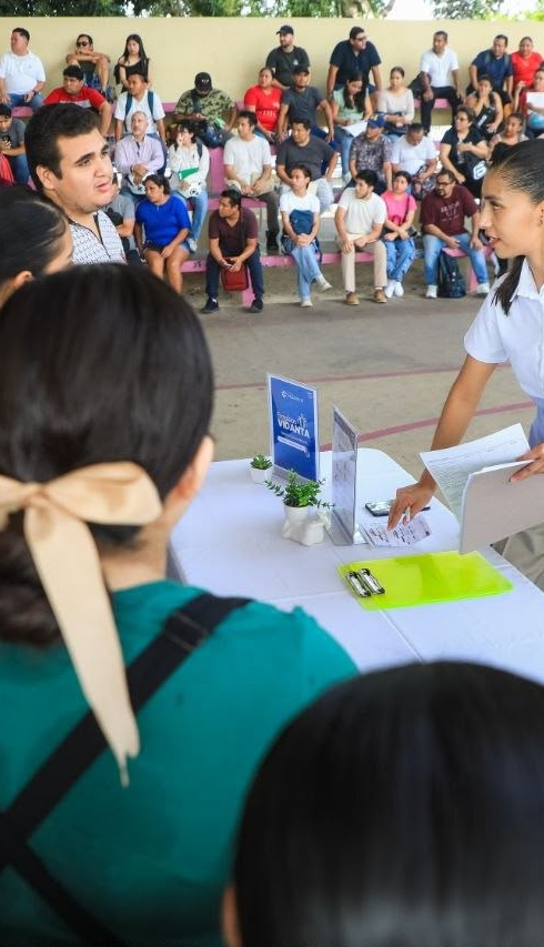 Gobierno de Estefanía Mercado impulsa oportunidades laborales con la 17ª Feria Municipal del Empleo