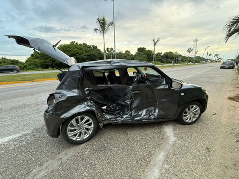 Fuerte accidente en la carretera 307, a la altura del Hotel Barceló, deja un lesionado
