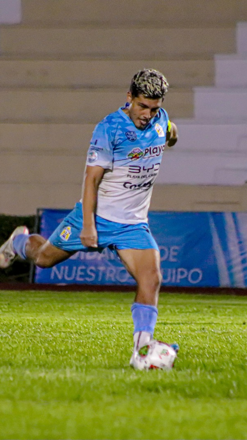 Daniel Hernández cierra la primera vuelta como líder de goleo del grupo 1 de la liga TDP