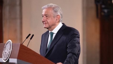 Decisión de ocupar vías de Ferrosur fue porque Grupo México pretendía pago de 9,500 mdp: AMLO