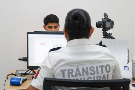 Gobierno de Playa del Carmen pone en marcha expedición de licencias de conducir en la Policía Municipal