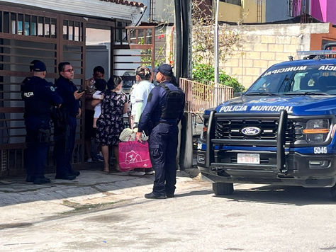 Arma, golpes y heroísmo: así frustraron vecinos un asalto en Cancún