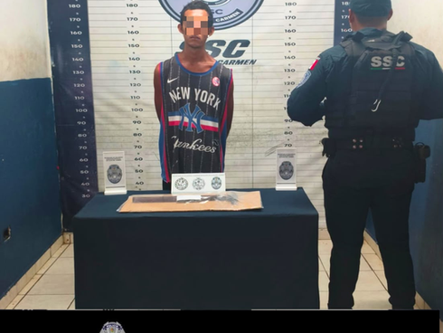 Sorprenden a presunto vándalo cuando dañaba una vivienda en Playa del Carmen