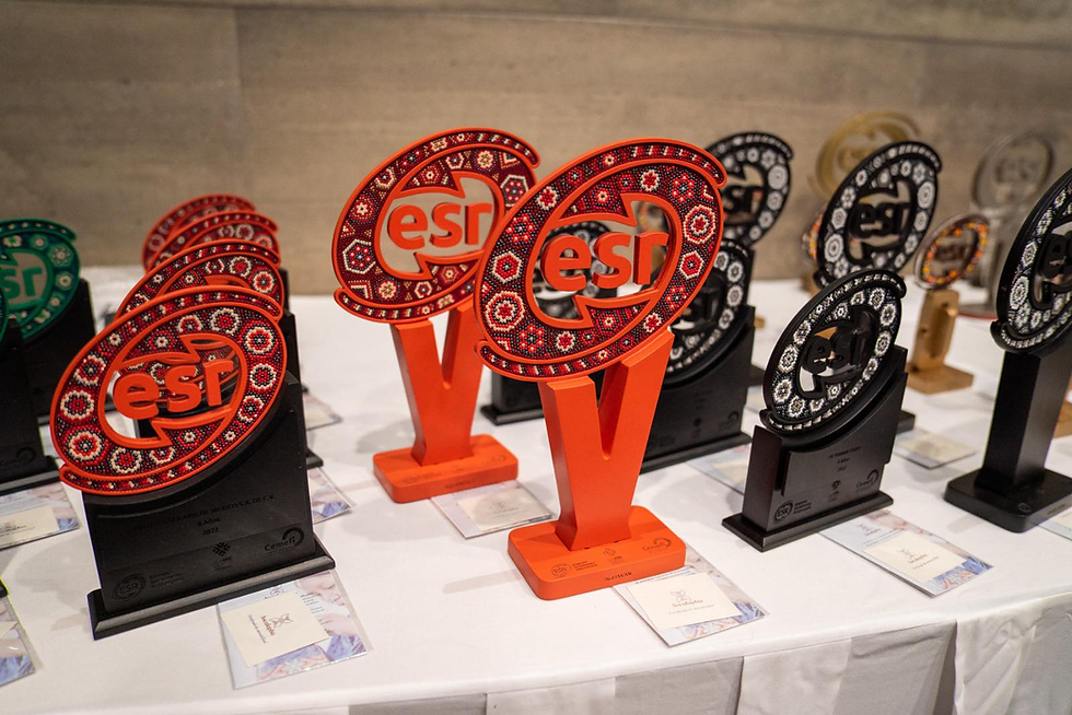 En mayo de este año, se llevará a cabo la entrega formal del Distintivo ESR en la Ciudad de México, en el marco del XVII Encuentro Latinoamericano de Empresas Socialmente Responsables. Este evento, cuyo tema central será “El Impacto del Distintivo ESR® en los modelos de negocio”, reunirá a las organizaciones más destacadas en responsabilidad social empresarial.