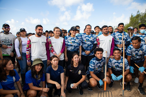 Estefanía Mercado lidera retiro de más de 19 mil toneladas de sargazo en Playa del Carmen