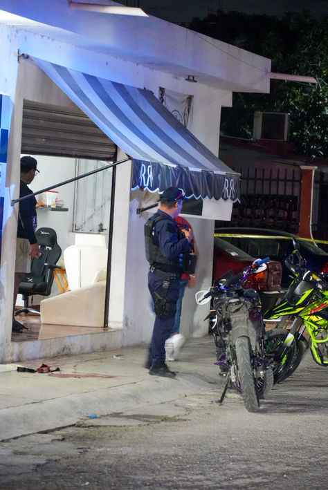 Nuevo hecho violento en Cancún: tres heridos en barbería de La Guadalupana