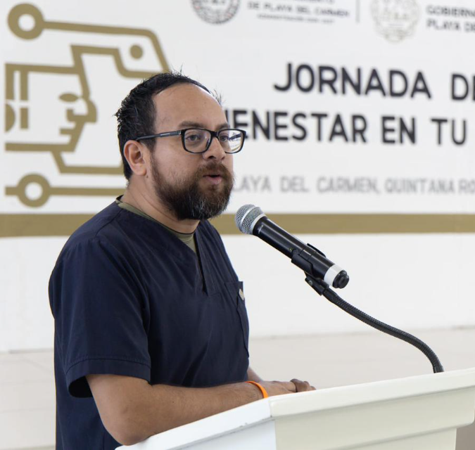 José Antonio Uribe, Secretario de Salud de Playa del Carmen