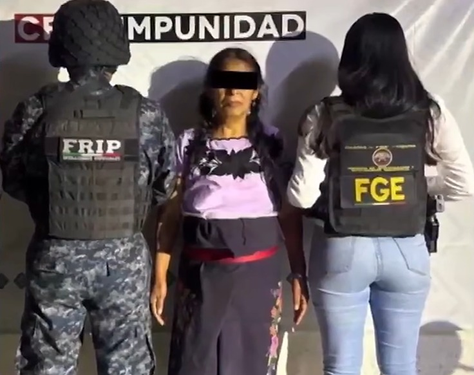 Detienen a mujer en Chiapas por presuntamente pagar a un menor para asesinar a su expareja