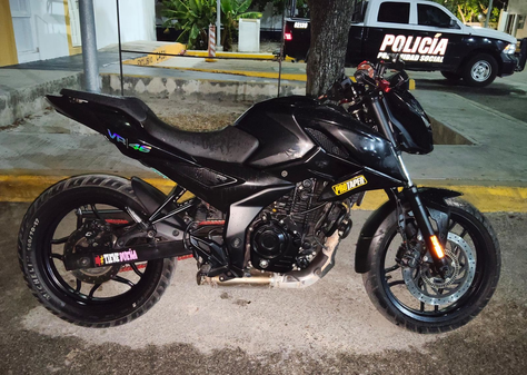 Aseguran motocicleta con reporte de robo vigente en la colonia Luis Donaldo Colosio
