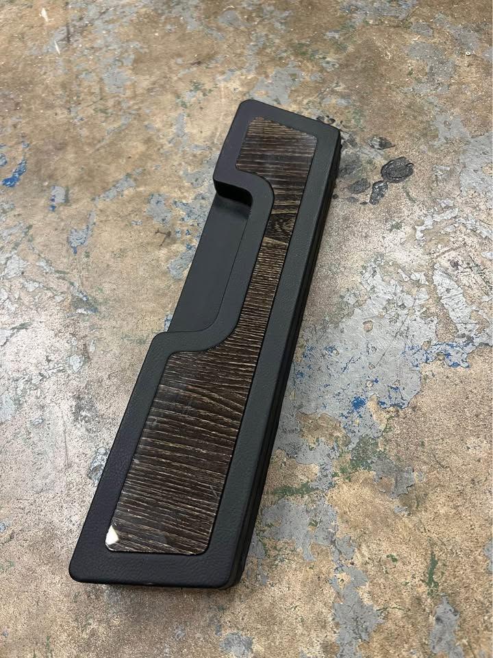 Thumbnail: Chevrolet Box Handles