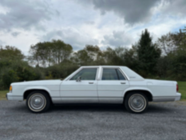 1991 Ford LTD Crown Victoria LX