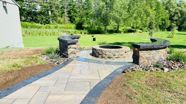 hardscaped paver stone fireplace