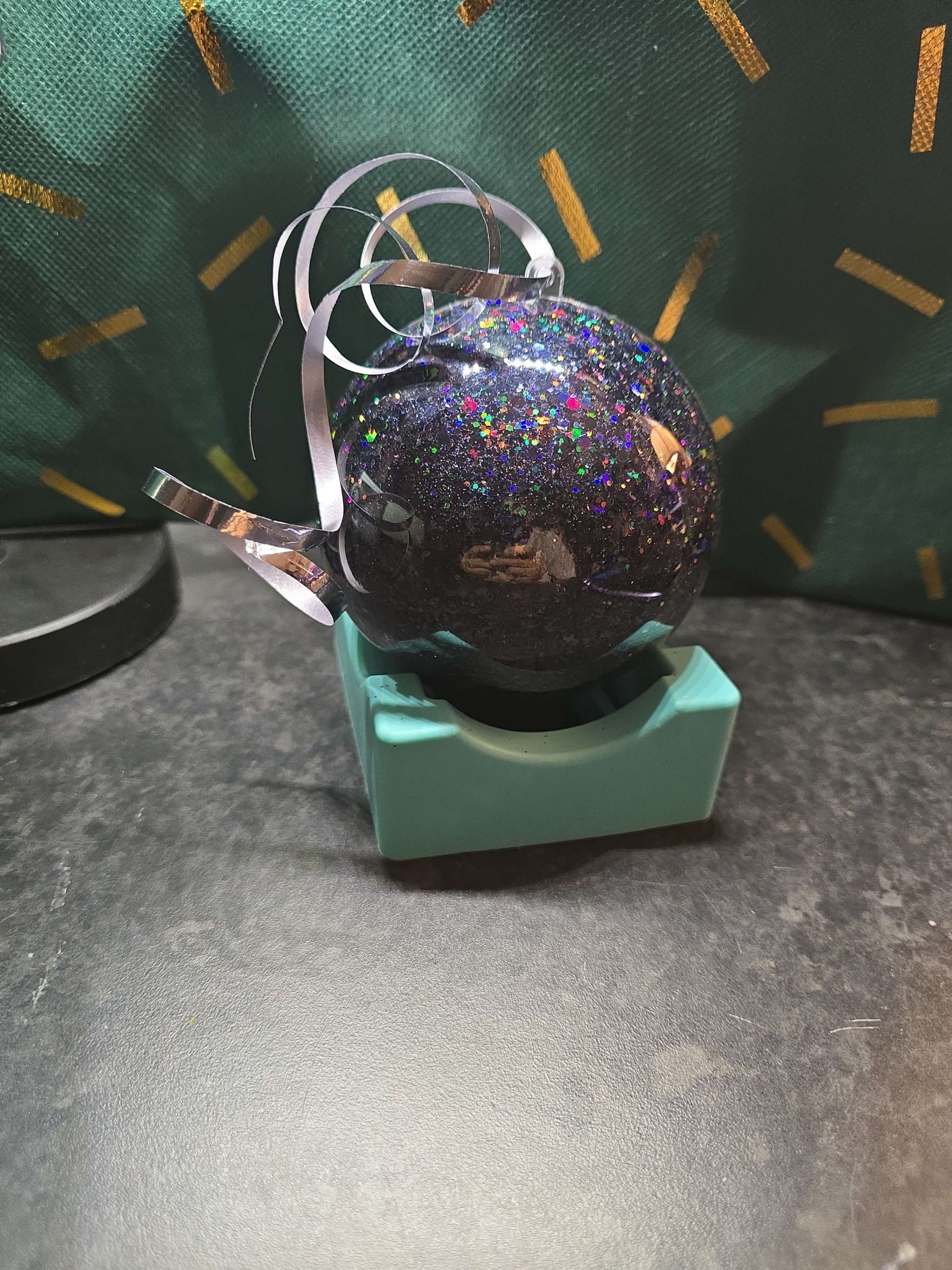 10cm Glitter Bauble without diamante