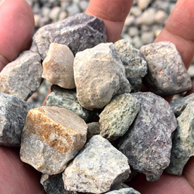 Effect of Aggregate particle size on the compressive strength of concrete