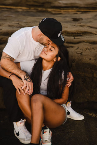 20221010-Eric & Azimah Photoshoot-023.jpg