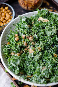 Kale and Chickpeas Salad