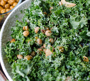 Kale and Chickpeas Salad