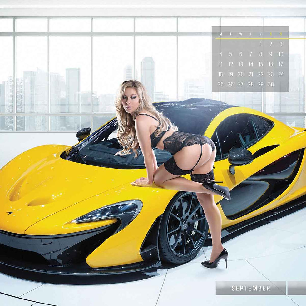 Girls & Cars Calendar 2017