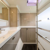 Kruzen Owner Bathroom.jpeg