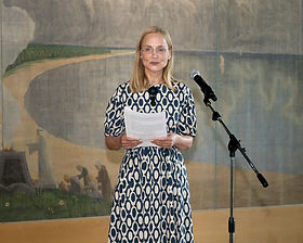 3H9A2442.1.jpg