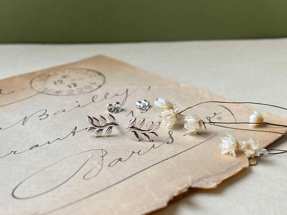 Thumbnail: Sterling Silver Tiny Branch Leaves Stud Earrings