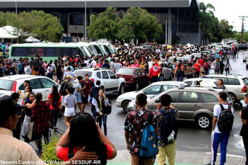 Professores, Técnicos e Estudantes participam de Greve Nacional da Educação em Roraima