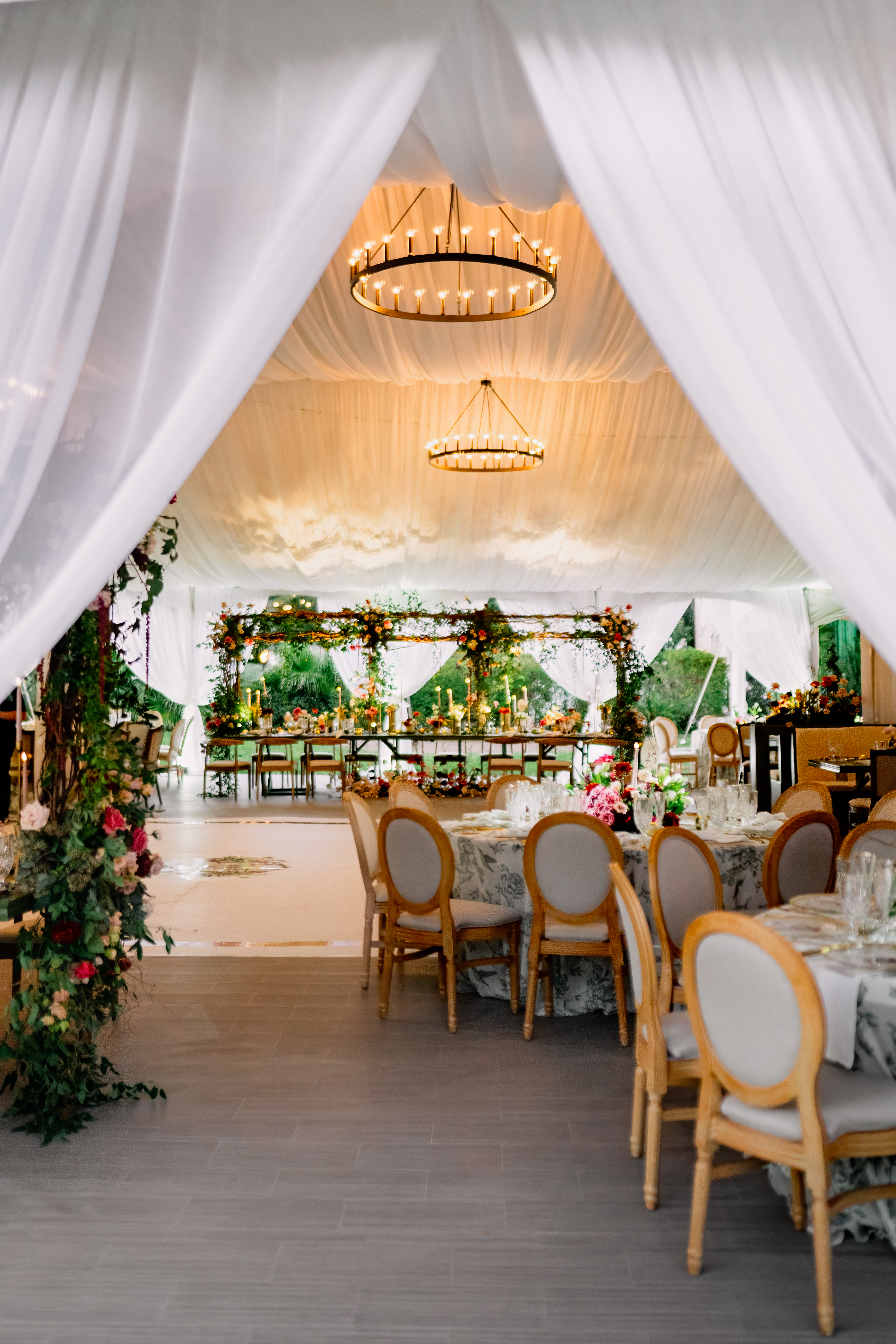 Lucas Daniel / Tent Wedding — ELEVENTS portfolio scene