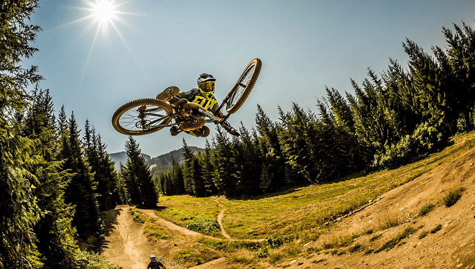 mountain biker midjump