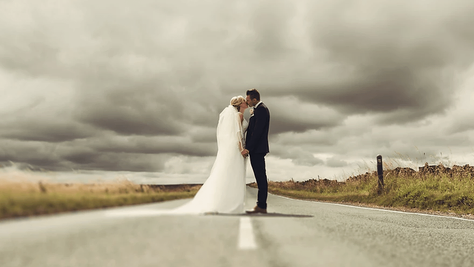 14 Wedding Pictures That’ll Make You Fall in Love