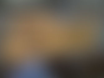 Letrero 3D retroiluminado con base marmoleada para tienda de accesorios – Proyecto personalizado