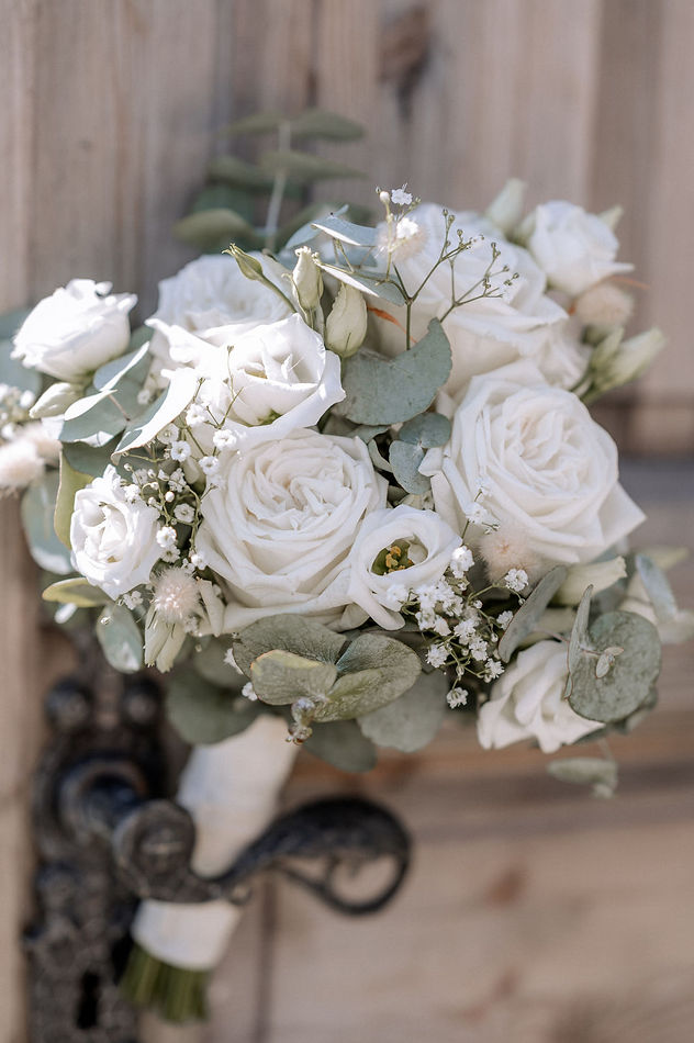 13 - Hochzeit-Freiburg-Brautstrauß.jpg