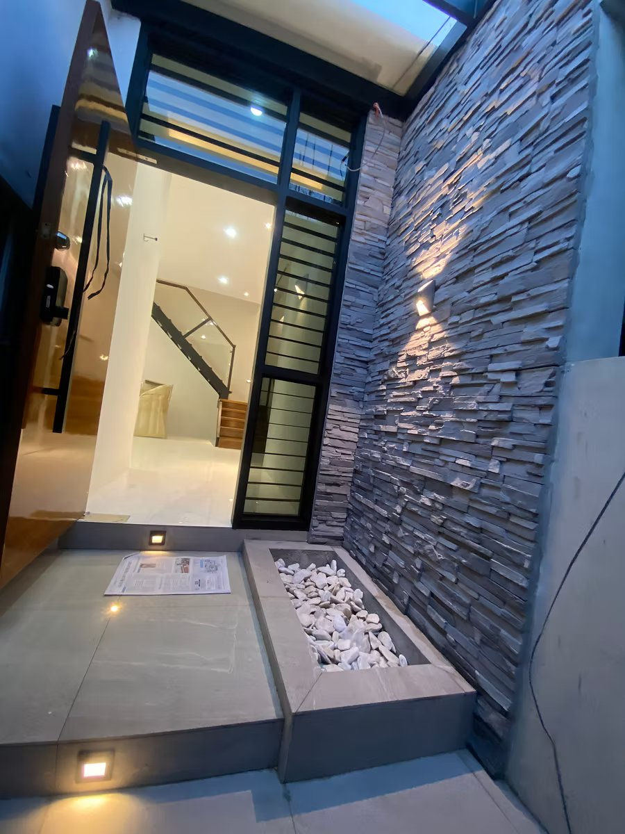 a76d65_1bd9b79a08504168a9cbe6a026e493c1~mv2