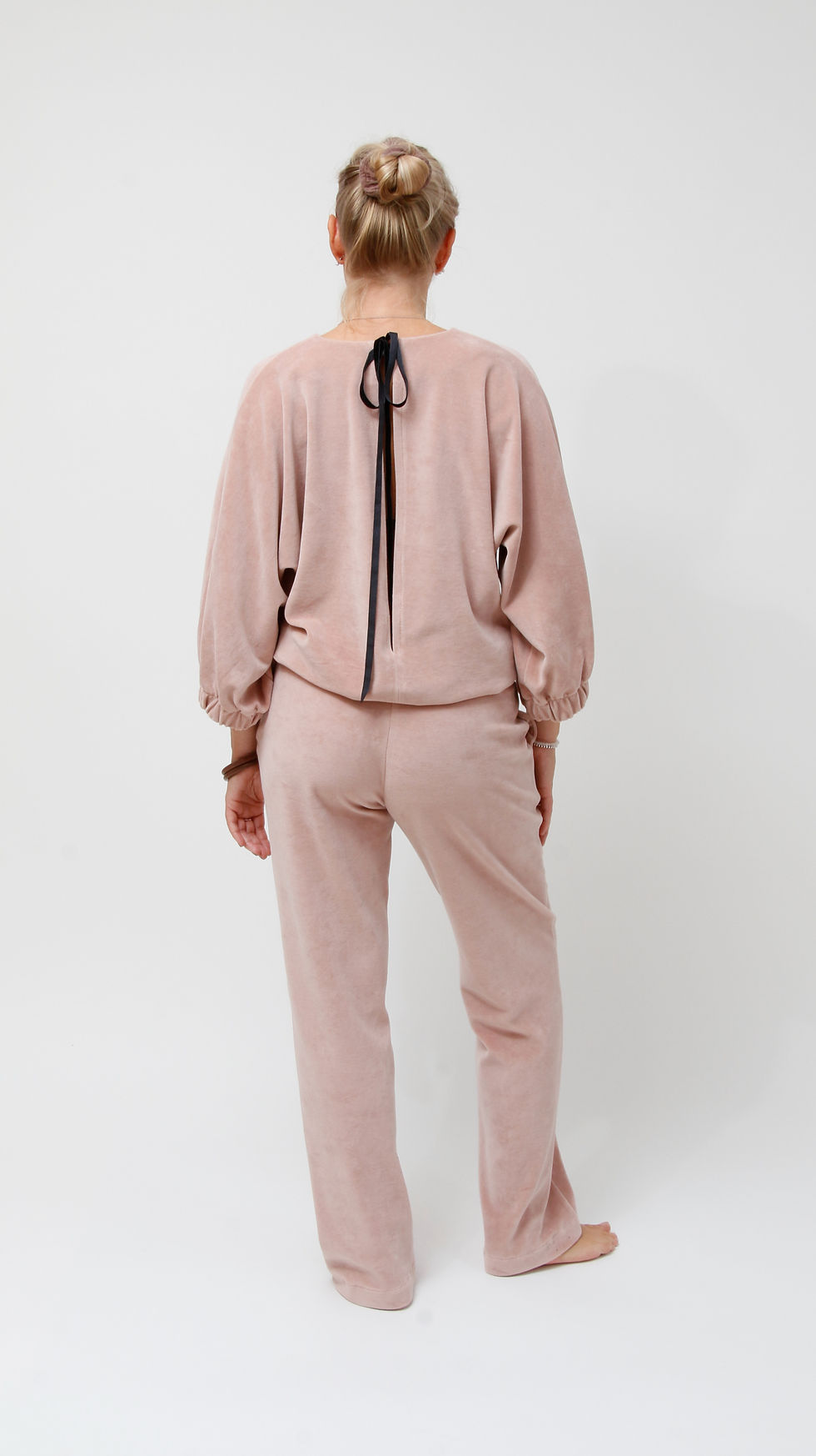 Minijatura: Mia (donji dio)