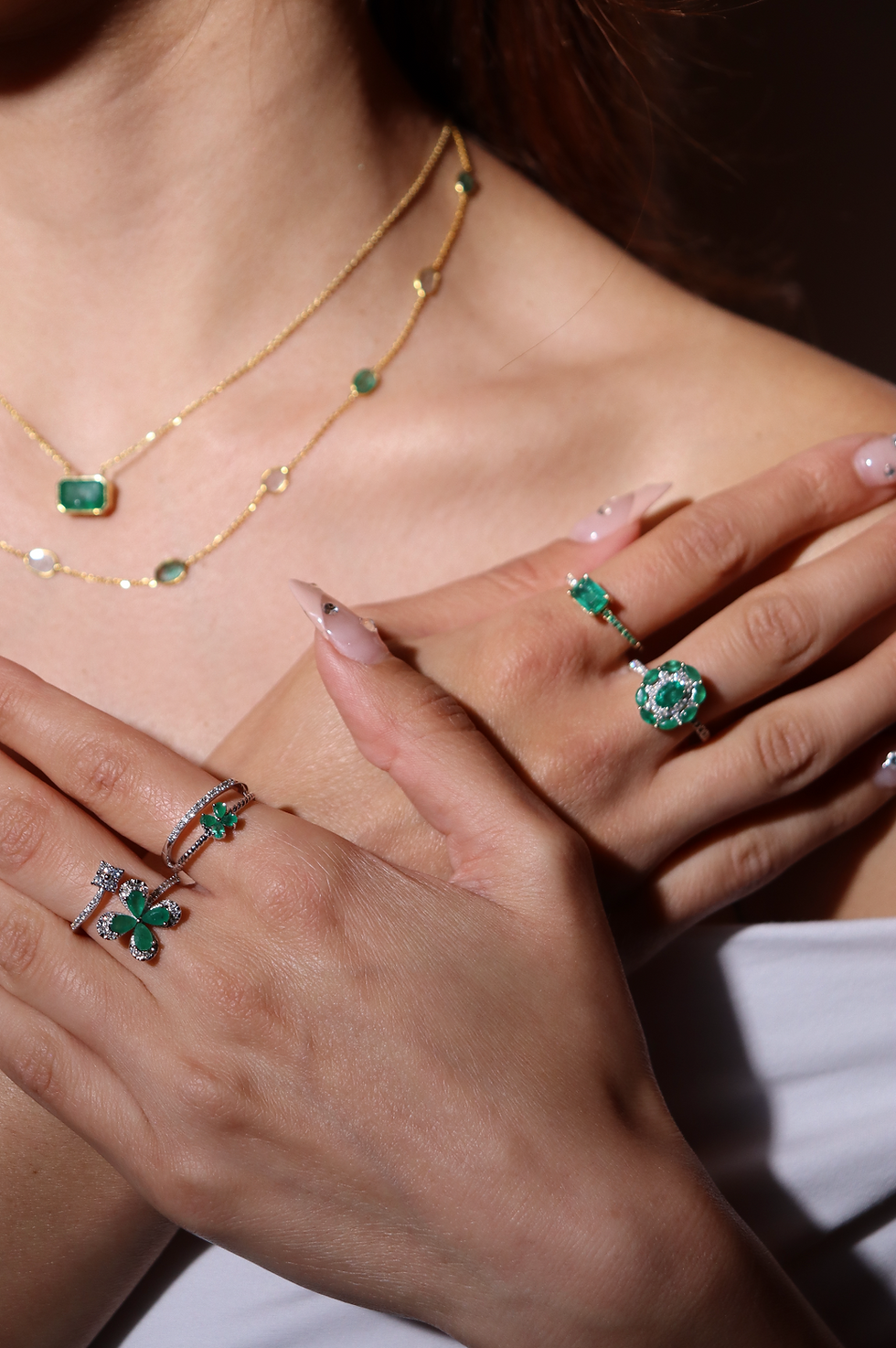 Thumbnail: Dreams in Emerald