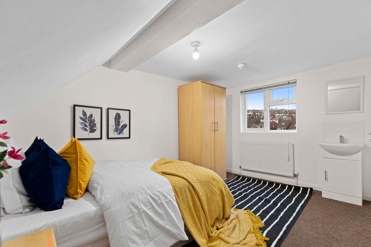 72 Stanmer Park Rd 1