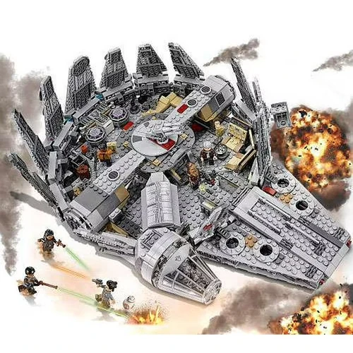 Star Wars Millennium Falcon 75105 | BlocksBricks&Figs
