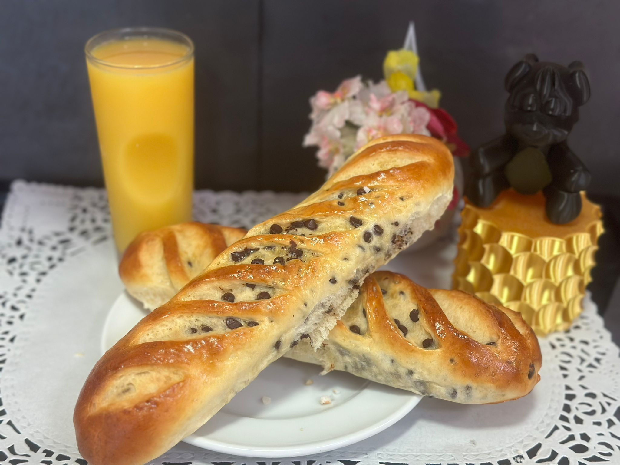 Demi viennoise au chocolat