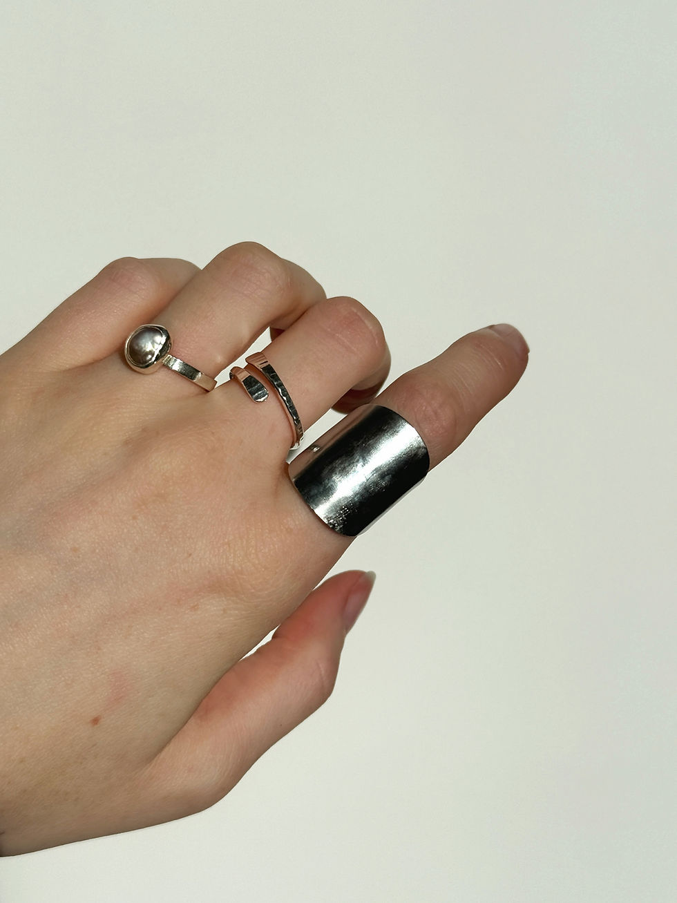 Thumbnail: lumi spoon rings