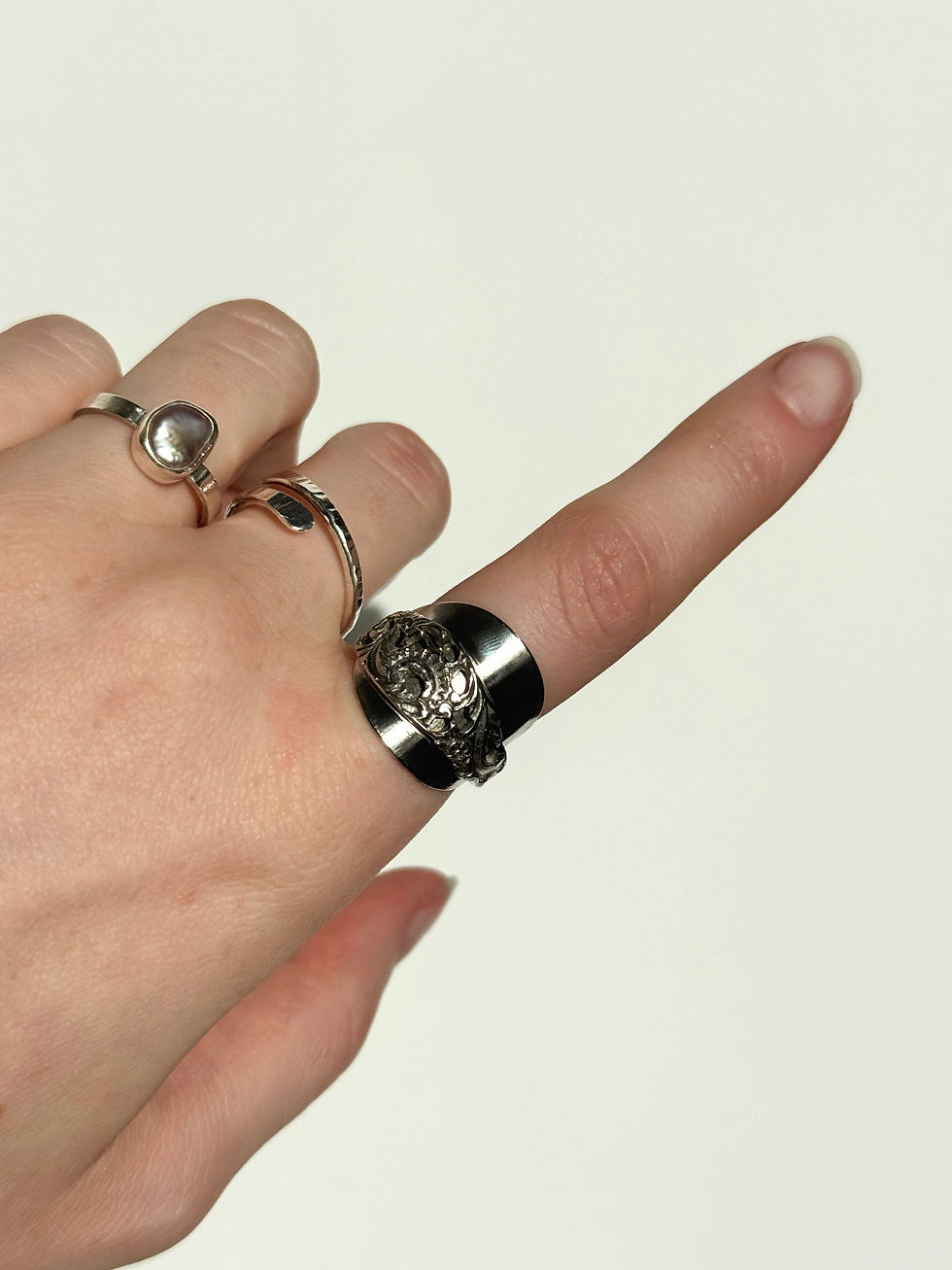 Thumbnail: lumi spoon rings