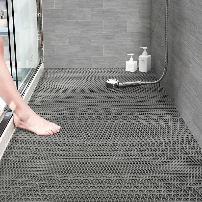 Thumbnail: Drainage Non Slip Commercial Floor Mat PVC Drainage Bathroom Pool Floor Mat Mesh
