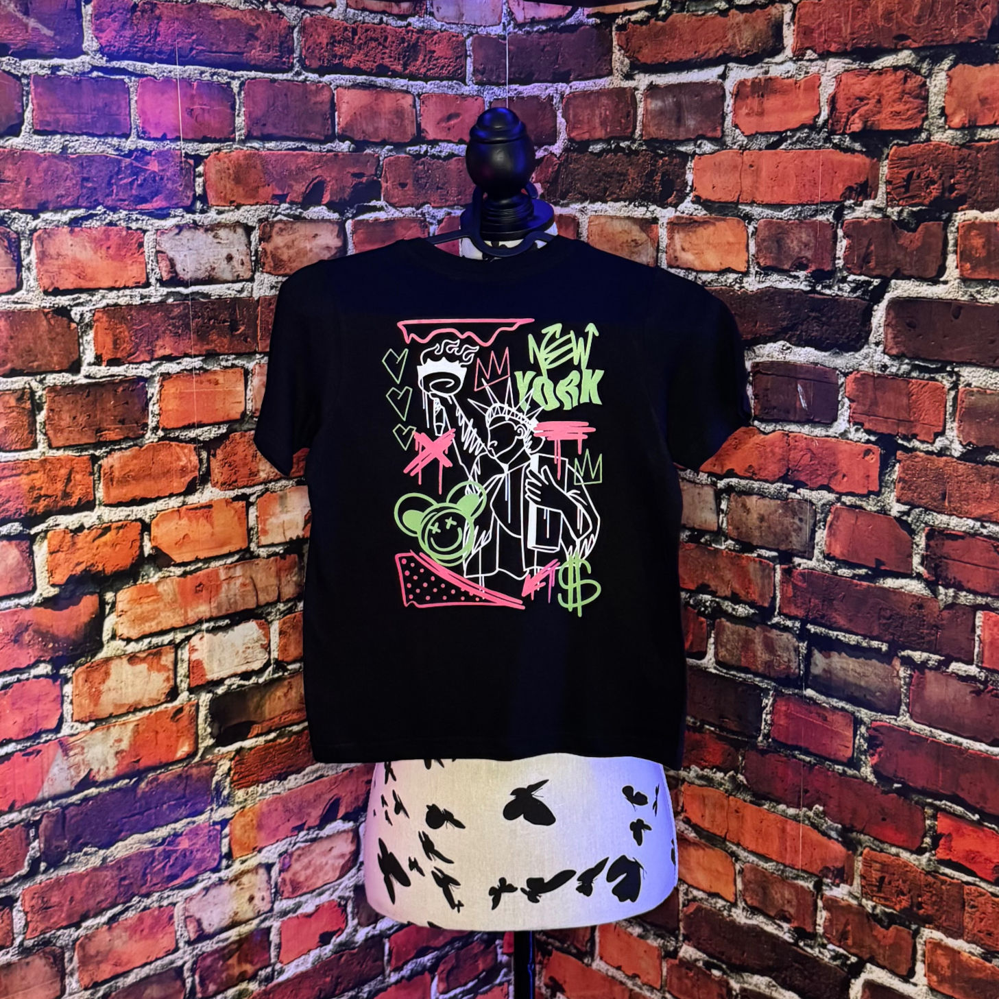 New York City Neon T-Shirt (Schwarz) 7-8 Jahre