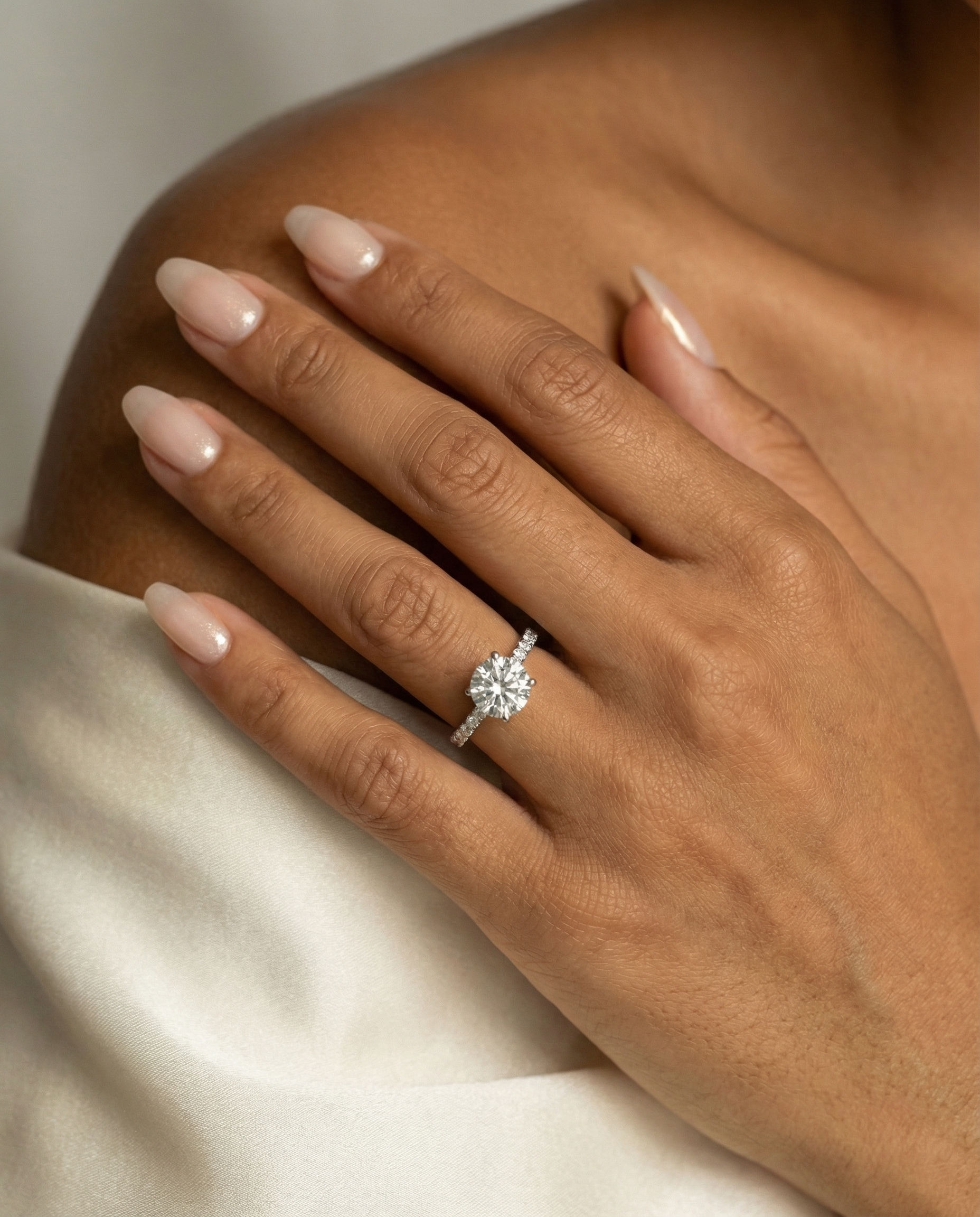 14K White Gold Diamond Semi-Mount Ring for 2.5 Carat Center